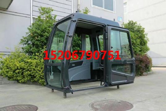 點擊查看詳細(xì)信息<br>標(biāo)題：現(xiàn)代R215-7/R-7型駕駛室總成 含內(nèi)飾  閱讀次數(shù)：2091